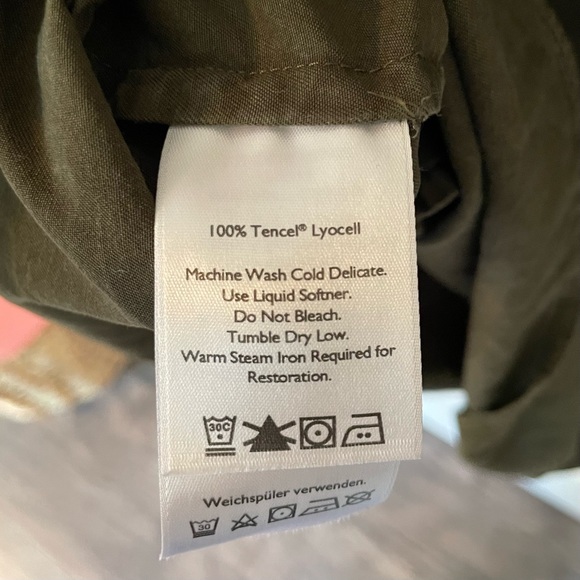 Eddie Bauer Cargo Shirt Dress w/ Tie Waist (8) - Picture 11 of 11